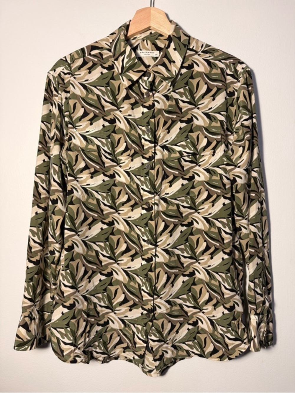 Equipment Green & Beige Button-Down Long Sleeve Shirt size S